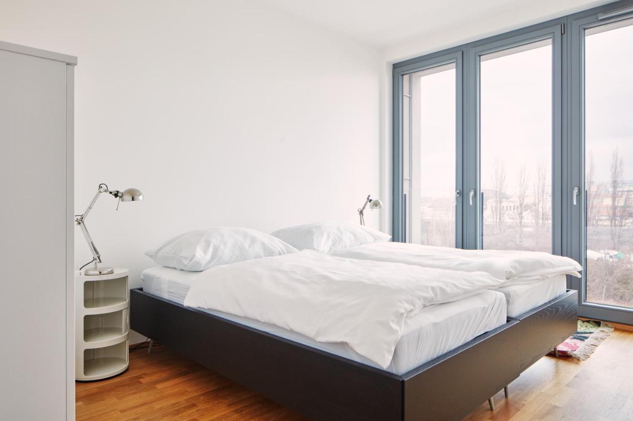 Prague Days - Designer Condo - Trendy Neighborhood Экстерьер фото